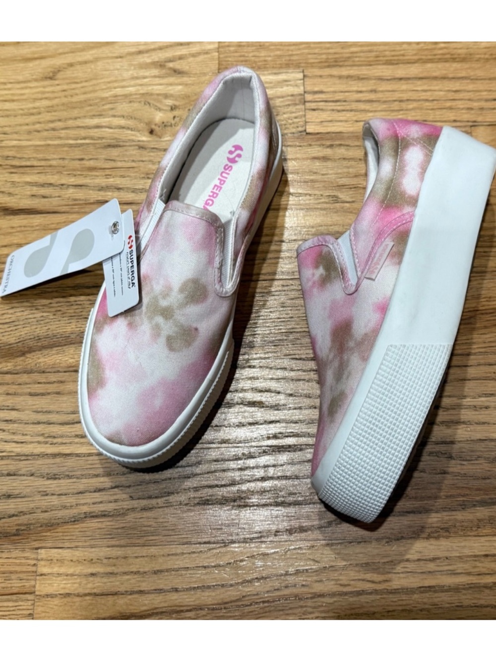 NWT Superga 2306 fancotw pink Women's Tie-Dye Pink Slip-On platform Sneakers 7